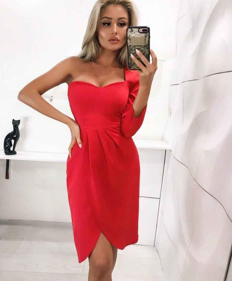 Красное платье на выпускной 2019-2020 фото_17