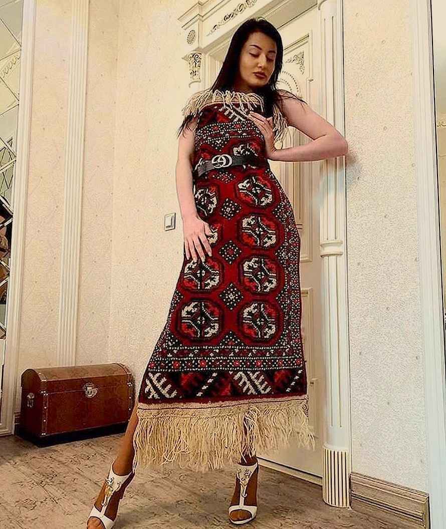 Современные фасоны туркменских платьев фото_46