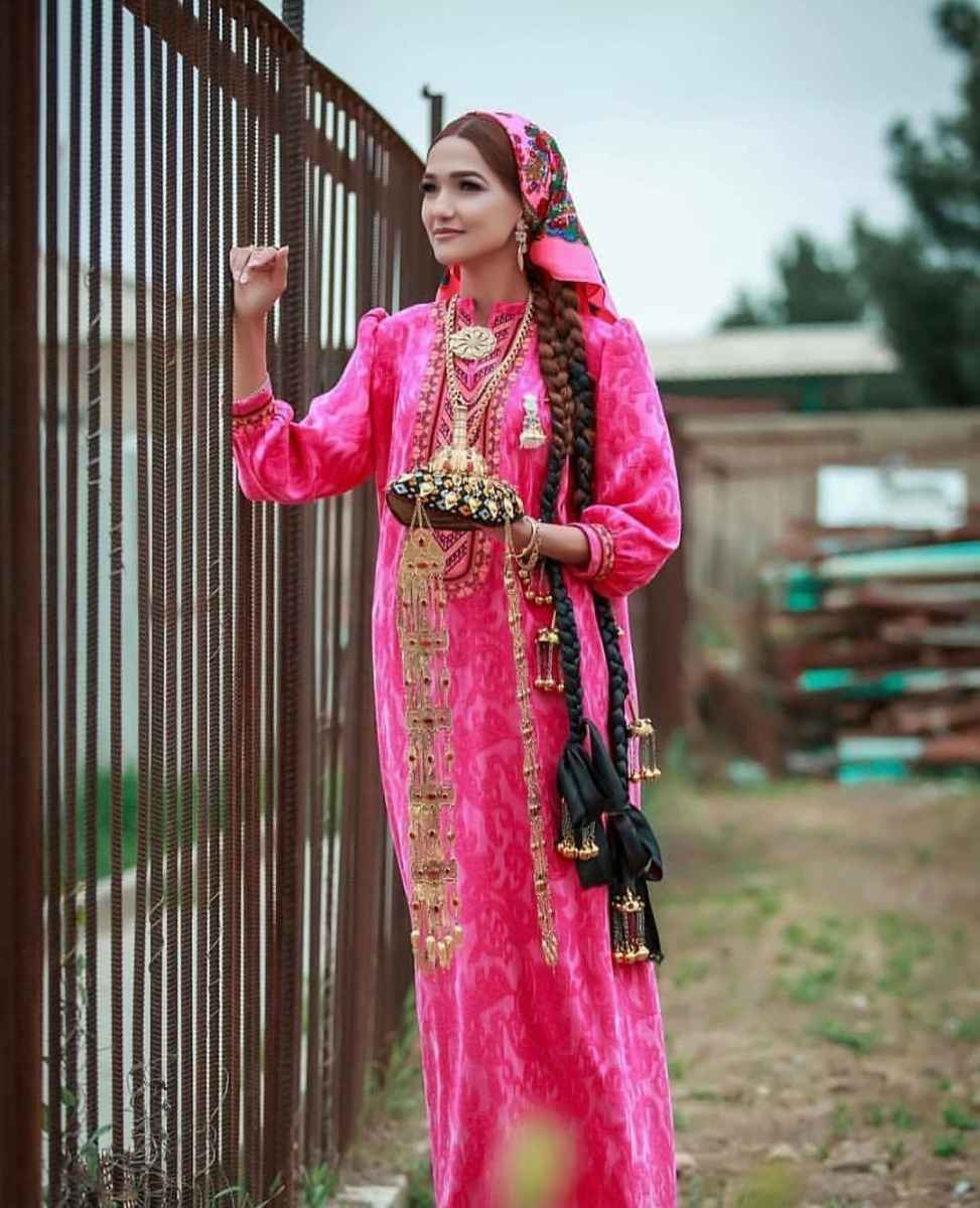 Современные фасоны туркменских платьев фото_54