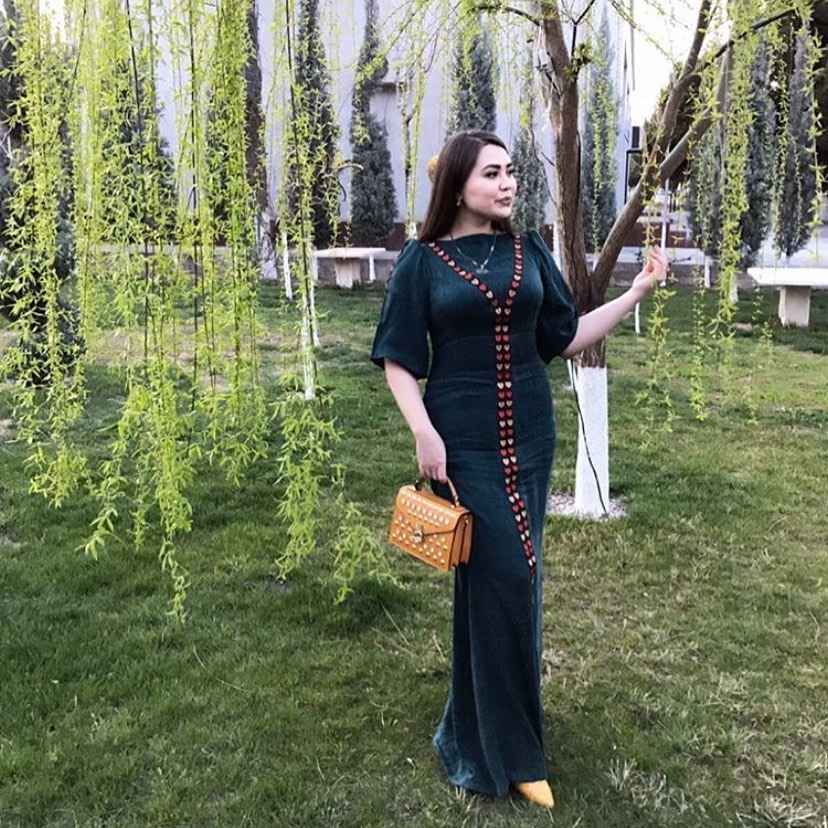Современные фасоны туркменских платьев фото_29