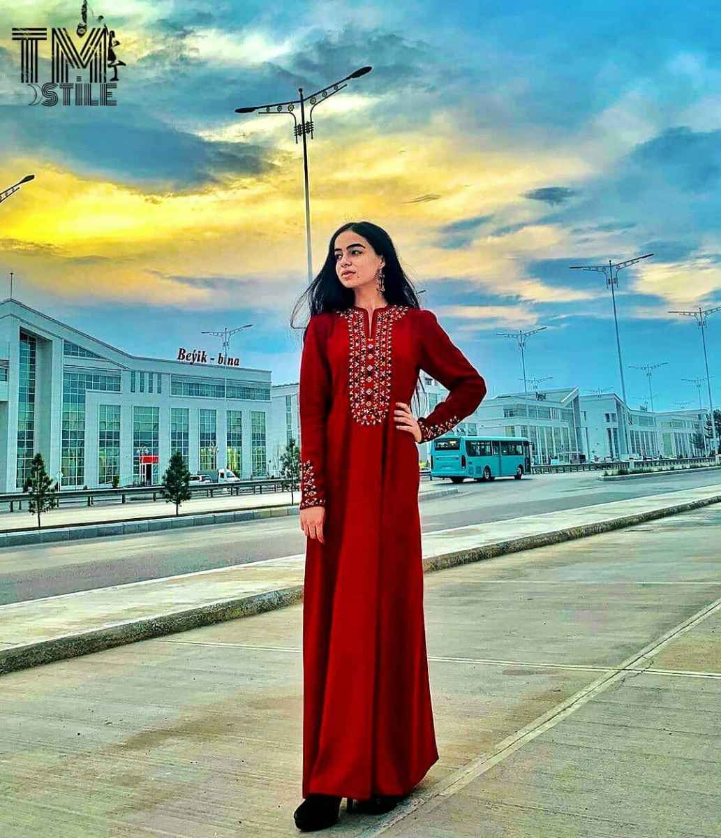 Современные фасоны туркменских платьев фото_52