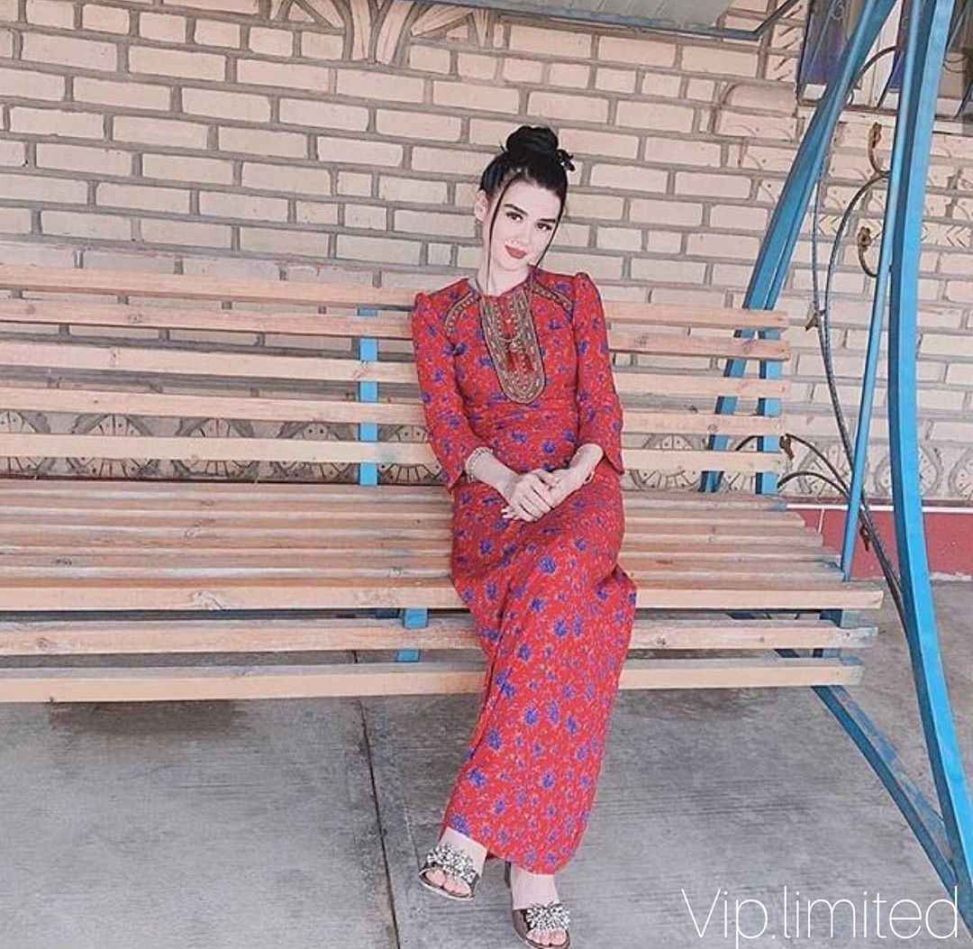 Современные фасоны туркменских платьев фото_37
